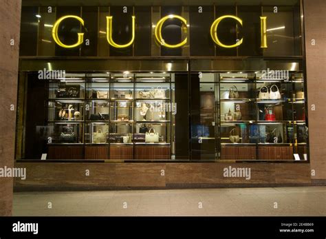 Shops with GUCCI in Lugano and surroundings 